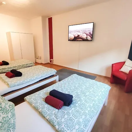 Homes Of Ruhr - Monteurwohnung Hafenkiez *