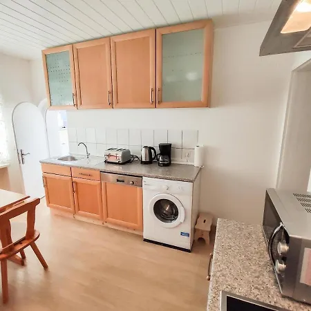 Homes Of Ruhr - Monteurwohnung Hafenkiez Ντούισμπουργκ